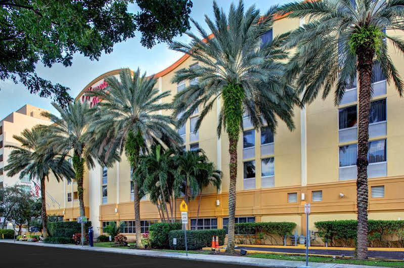 Hampton Inn Miami-Coconut Grove/Coral Gables Exterior foto